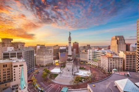 Cozysuites L Dream 1Br, Monument Circle, Indy Indianapolis Exterior photo